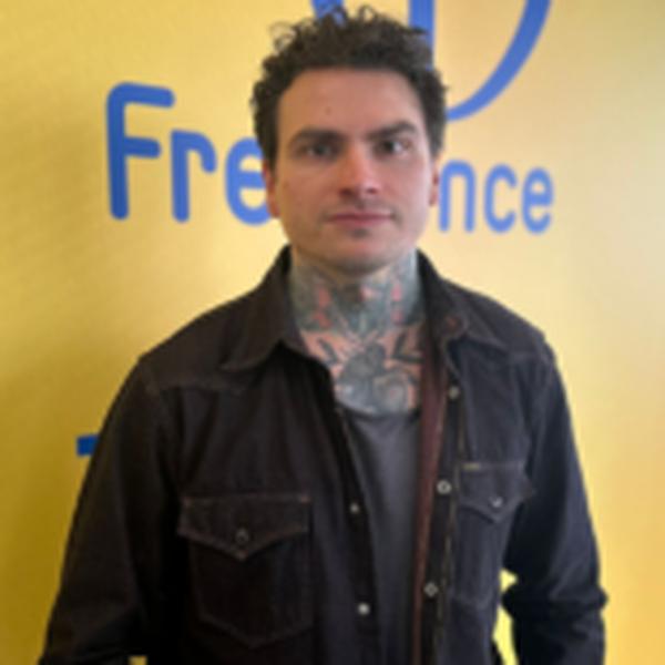 Host Frekvence 1